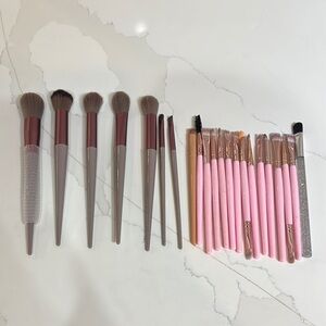 NEW 22 pieces makeup brush set